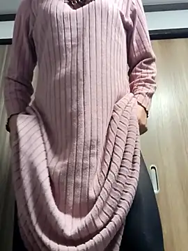 Snapshot of Risa0930hinata chatting on 12/17/25, 12:55 Risa0930hinata online show from 12/17/25, 12:55