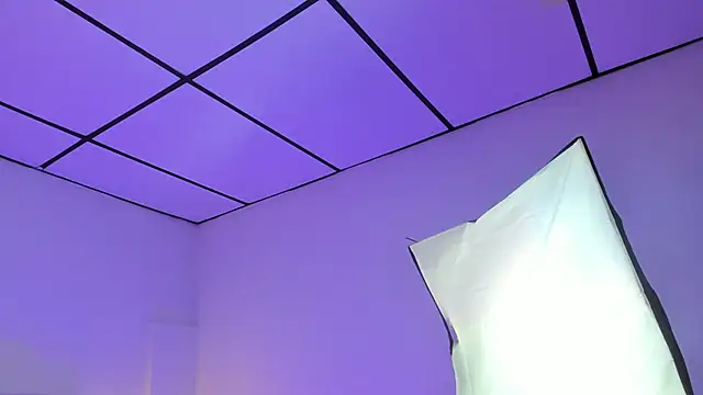 kathy bakerr online show from 11/29/25, 01:36