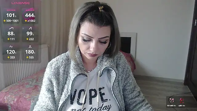 Snapshot of rosse26830 chatting on 03/12/25, 09:56 rosse26830 online show from 03/12/25, 09:56