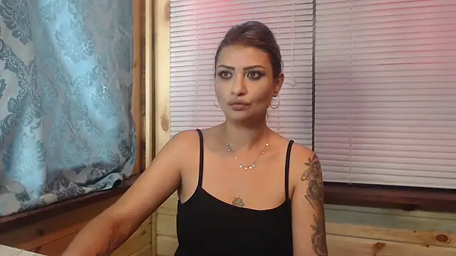 Snapshot of rosse26830 chatting on 09/09/25, 10:37 rosse26830 online show from 09/09/25, 10:37