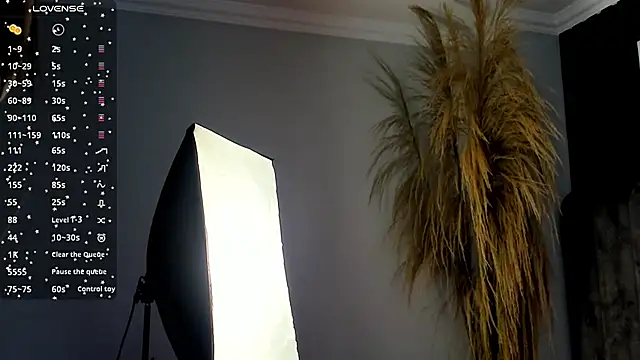 chelsea bolton  online show from 11/29/25, 01:03