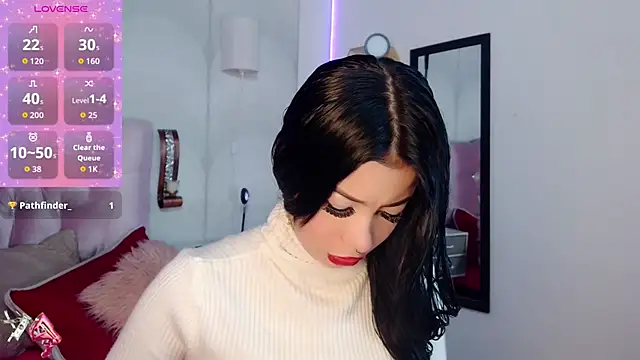 Snapshot of madison_oli chatting on 11/06/25, 12:17 madison oli online show from 11/06/25, 12:17