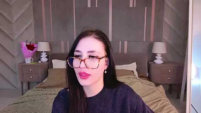 EmmaLawrens online show from 03/08/25, 10:32