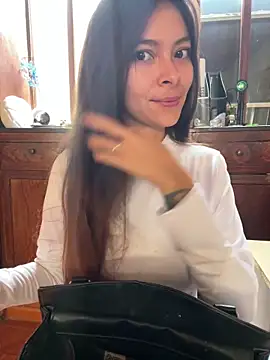 Aleska Miami online show from 03/25/26, 02:23