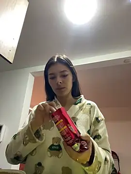 Aleska Miami online show from 04/08/26, 12:49