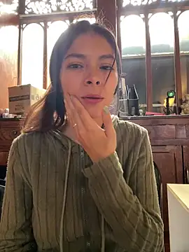 Aleska Miami online show from 04/14/26, 02:34