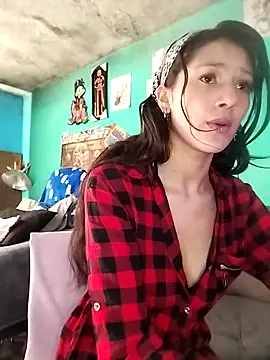 Cleo Hott online show from 11/04/25, 01:10