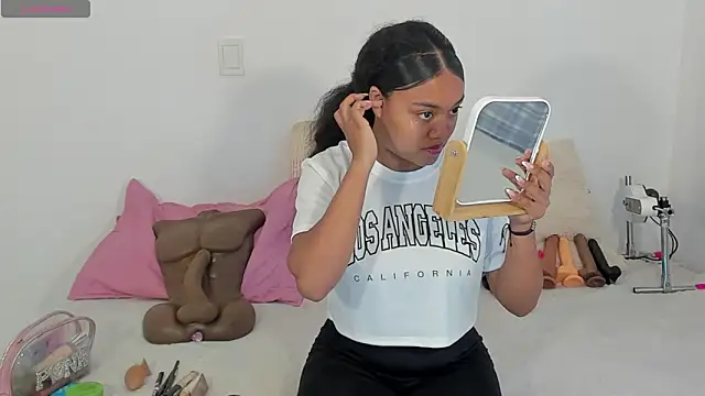 JasmineRose7 online show from 04/23/26, 11:42