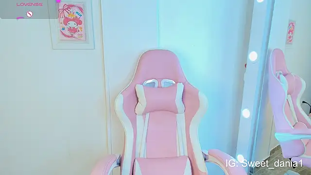 sweet dania  online show from 03/11/25, 03:59