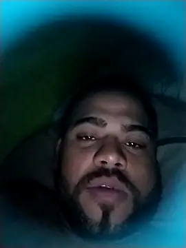 Snapshot of safado0027 chatting on 03/21/26, 04:28 safado0027 online show from 03/21/26, 04:28