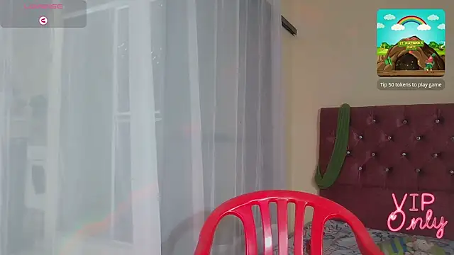 boysLittle online show from 04/21/26, 09:39