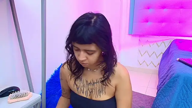 gabriela cortez online show from 09/09/25, 12:59