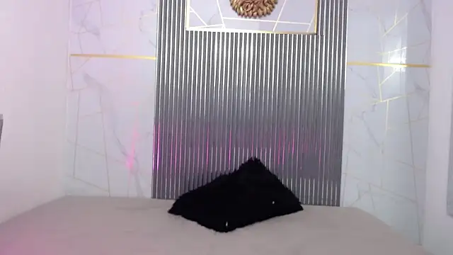 gabriela cortez online show from 04/24/26, 04:04