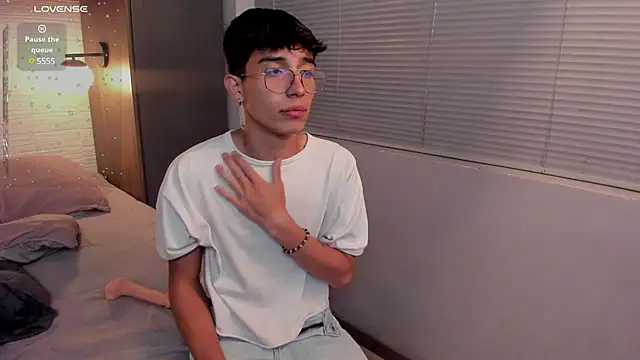 tim  fox online show from 02/18/25, 11:08