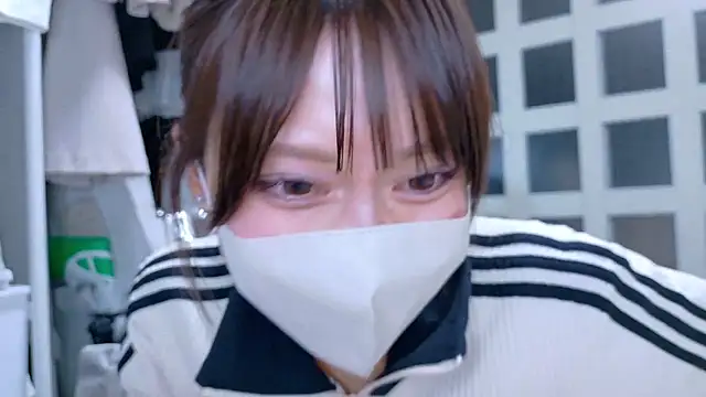 Snapshot of riken_jp chatting on 10/11/25, 02:59 riken jp online show from 10/11/25, 02:59