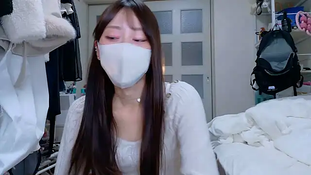 Snapshot of riken_jp chatting on 11/16/25, 07:03 riken jp online show from 11/16/25, 07:03