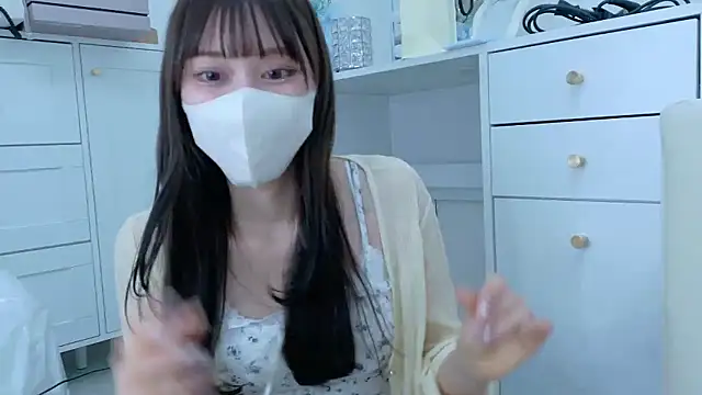 Snapshot of riken_jp chatting on 05/02/26, 01:10 riken jp online show from 05/02/26, 01:10
