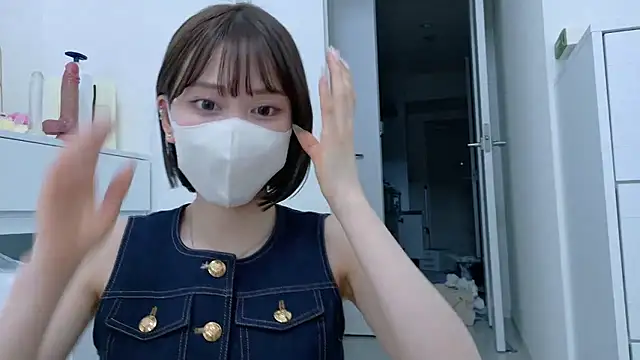 Snapshot of riken_jp chatting on 05/30/26, 03:53 riken jp online show from 05/30/26, 03:53
