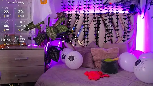 NyxAndria 1 online show from 10/19/25, 09:26