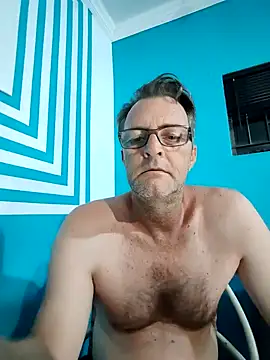 Snapshot of itsmeyes69 chatting on 01/11/25, 08:54 itsmeyes69 online show from 01/11/25, 08:54