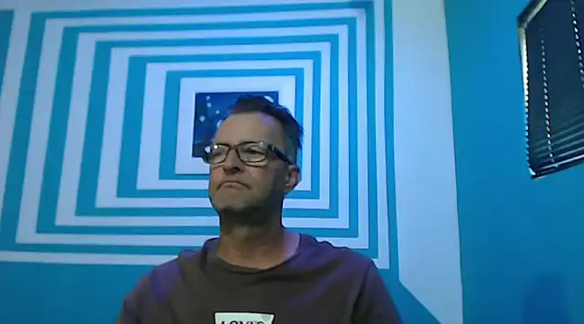 Snapshot of itsmeyes69 chatting on 01/24/25, 08:34 itsmeyes69 online show from 01/24/25, 08:34