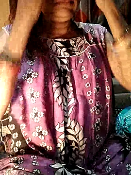 SANA-LEONI online show from 01/05/26, 07:39