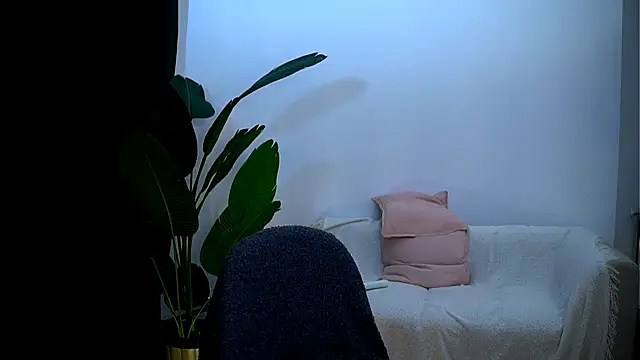 Snapshot of sweet_rapunzell chatting on 02/04/25, 08:17 sweet rapunzell online show from 02/04/25, 08:17