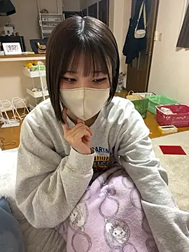 sakuchaaa 2525 online show from 10/09/25, 12:03