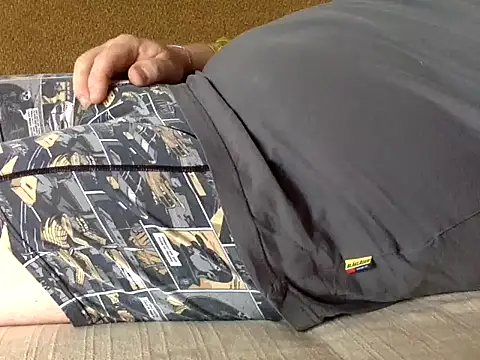 biboy463981 online show from 04/16/26, 08:26