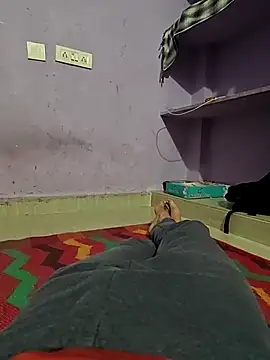 Snapshot of braveman999 chatting on 01/09/25, 08:55 braveman999 online show from 01/09/25, 08:55