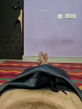 Snapshot of braveman999 chatting on 02/24/25, 05:31 braveman999 online show from 02/24/25, 05:31