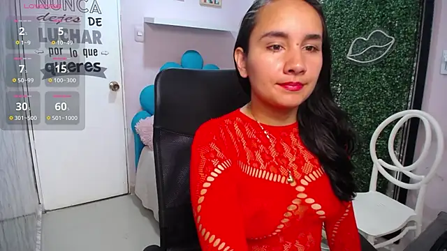 Snapshot of Maylin_horny19 chatting on 09/12/25, 07:36 Maylin horny19 online show from 09/12/25, 07:36