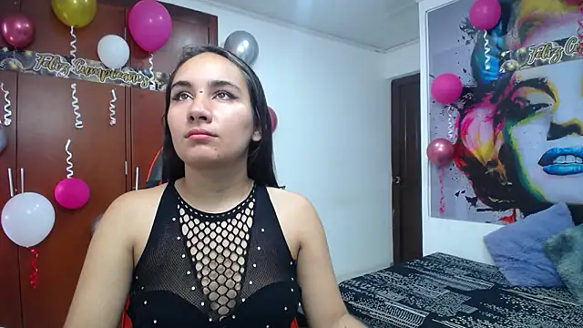Maylin horny19 online show from 02/01/26, 07:34