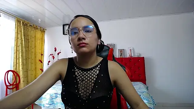 Maylin horny19 online show from 03/26/26, 07:08