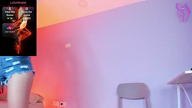 RubiSharqui  online show from 03/24/26, 12:21