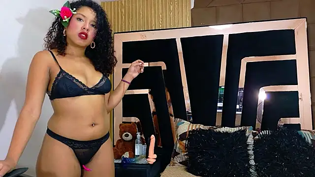 SolEvanss online show from 09/22/25, 01:02