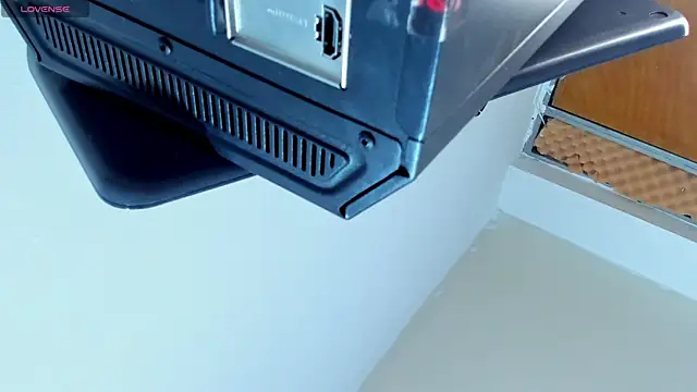 SalomeSimonz online show from 11/14/25, 07:23