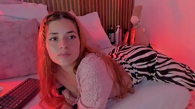 alliss ginger  online show from 10/01/25, 07:31