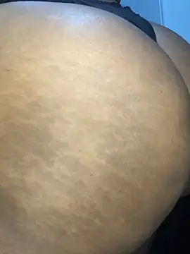 Snapshot of Barbie_Teddy chatting on 03/13/25, 08:43 Barbie Teddy online show from 03/13/25, 08:43