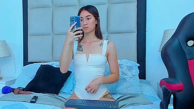 MeganPresleyy online show from 01/23/25, 03:01