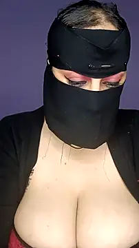 shosho500500 online show from 12/22/25, 11:24