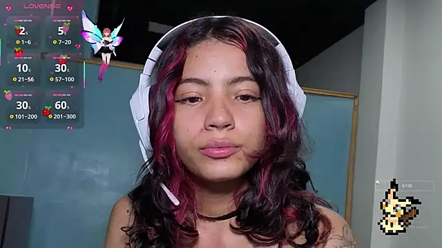 Lovelyamyy online show from 09/25/25, 01:15