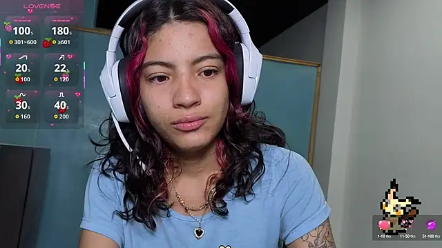 Lovelyamyy online show from 10/09/25, 08:56