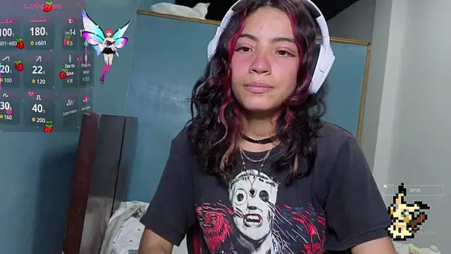 Lovelyamyy online show from 10/11/25, 03:32