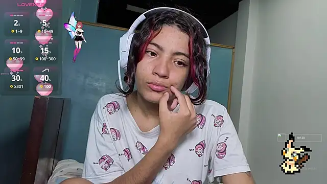 Lovelyamyy online show from 11/05/25, 12:21