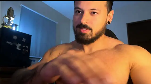 Lucasfit24 online show from 11/11/25, 12:32