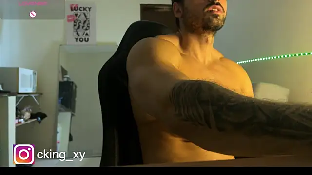 Lucasfit24 online show from 03/09/26, 02:54