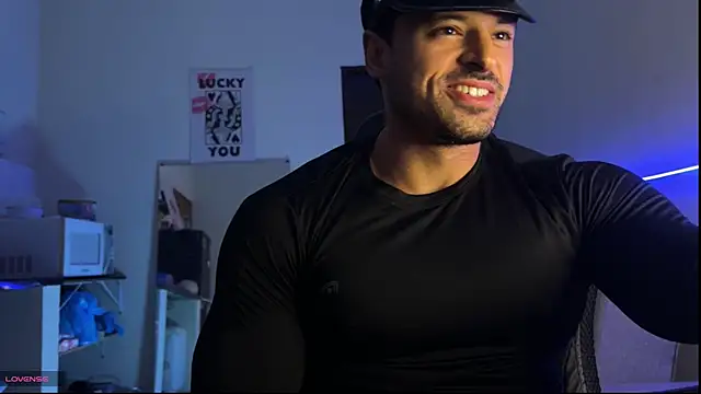 Lucasfit24 online show from 06/05/26, 02:51