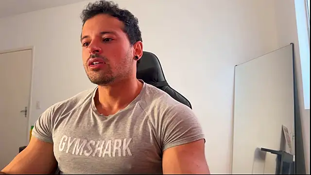 Lucasfit24 online show from 06/21/26, 03:03