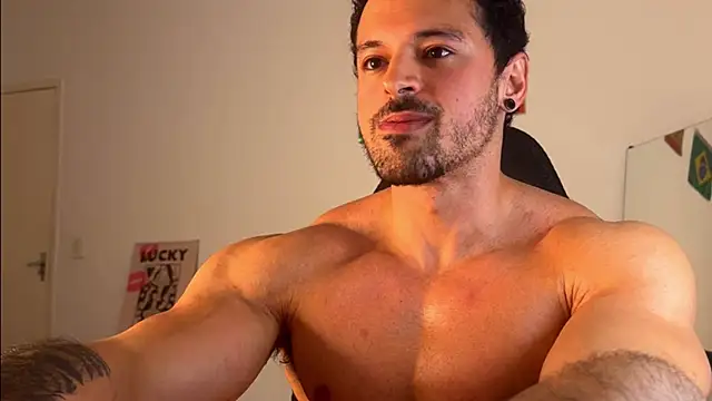 Lucasfit24 online show from 07/16/26, 03:12